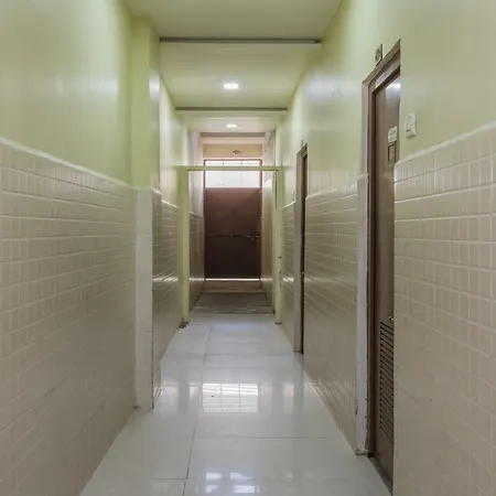 Oyo 17161 Mahalaxmi Hotel Ujjain