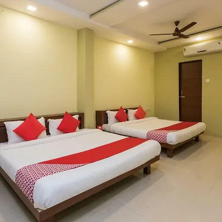 Oyo 17161 Mahalaxmi